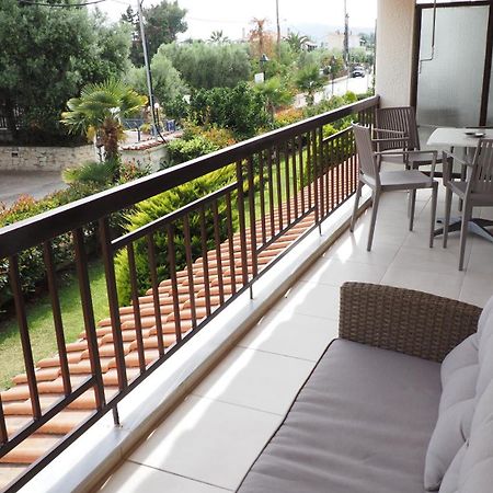 Amalthea Aparthotel Mola Kalyva Exterior photo